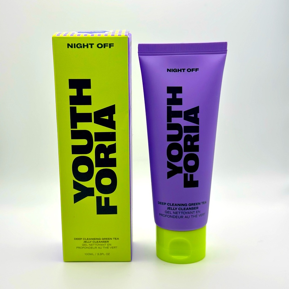 Youth Foria Green Tea Cleanser - Picture 1 of 4
